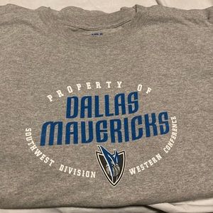 Vintage NBA licensed Dallas Mavericks tee basketball